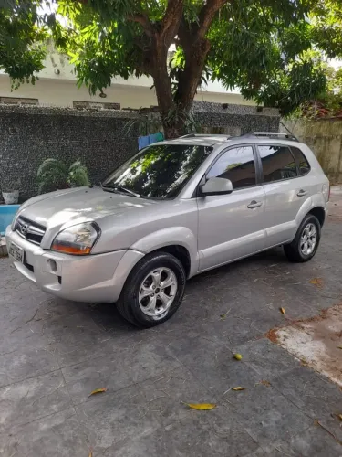 Hyundai Tucson 2.0 16V Aut. 2012