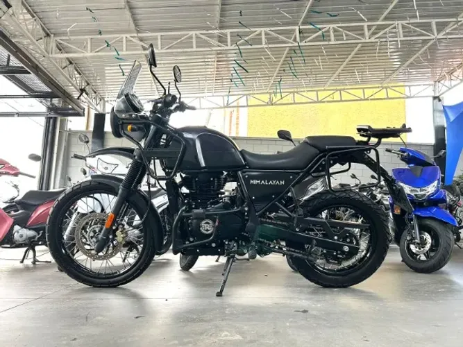 Royal Enfield Himalayan 411 EFI 2023