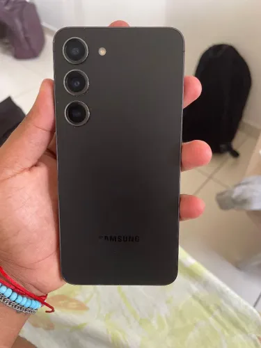 Samsung s23