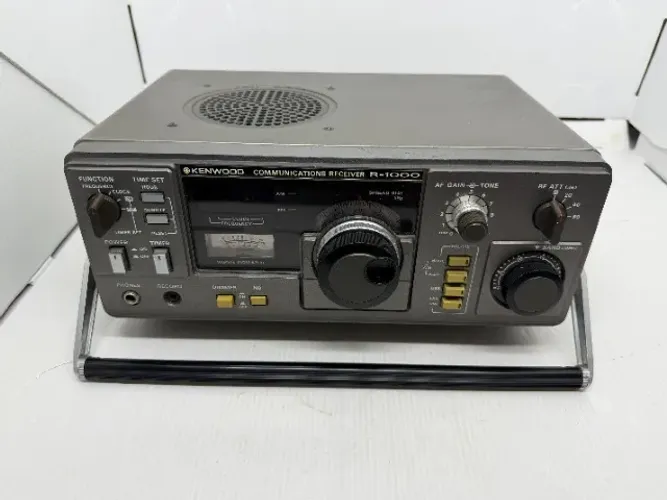 Rádio Receptor Kenwood R1000 Am Ondas Curtas Ssb R-1000 (Usado)