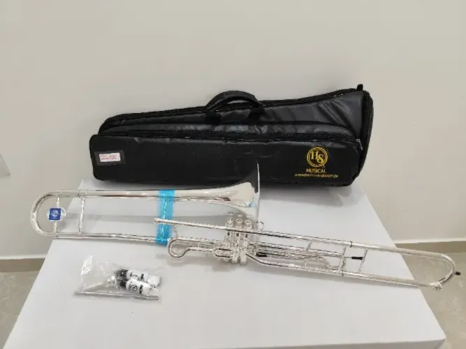 TROMBONE HS MUSICAL TBV2 C/ GATILHO - PRATA - NOVO/Parcelo 21x