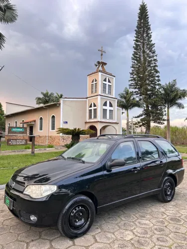 Fiat Palio Weekend HLX 1.8 MPI Flex 4P 2007