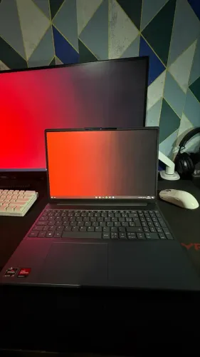 Notebook Ideapad Slim 3 ( Ryzen 7 )