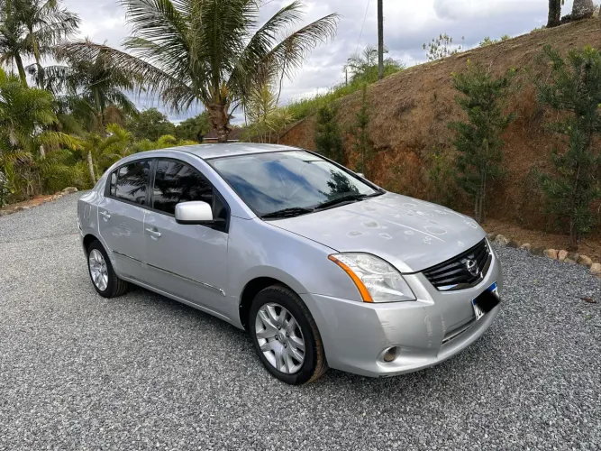 Nissan Sentra 2.0/ 2.0 Flex Fuel 16V Aut. 2012
