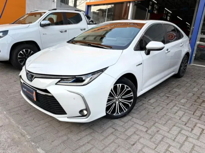 Toyota Corolla Altis Prem. Hybrid 1.8 Flex AUT 2023