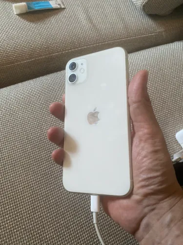Iphone 11 sem detalhes - 128 GB