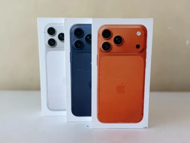 iPhone 17 Pro Max 256GB - NOVO LACRADO - Azul, Laranja e Silver - Pronta Entrega