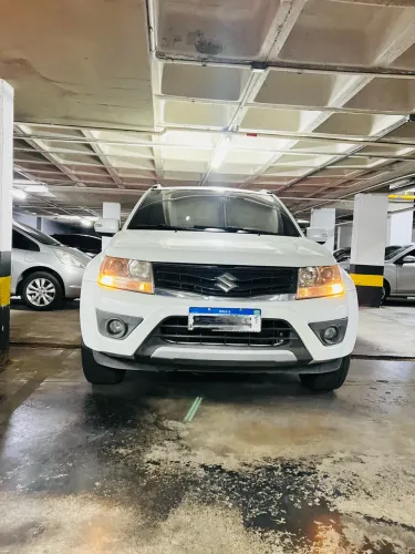 Suzuki Grand Vitara 2.0 16V 4x2/4x4 5P Aut. 2014