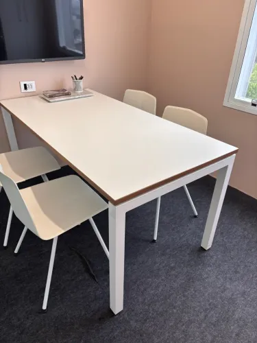 Mesa de reunião