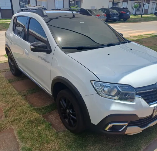 Renault Stepway Intense Flex 1.6 16V Aut. 2020