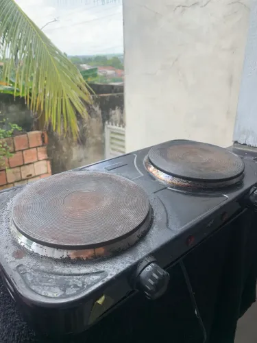 Fogão Elétrico Portátil - Ótimo para Viagens e Emergências