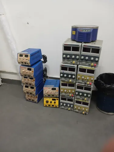 EQUIPAMENTOS PARA CONCERTO DE CELULAR
