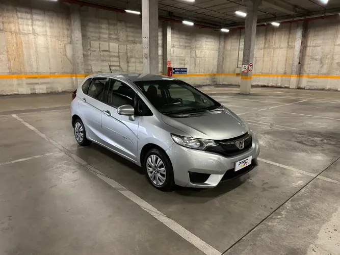 Honda Fit DX 1.5 Flexone 16V 5P Aut. 2015