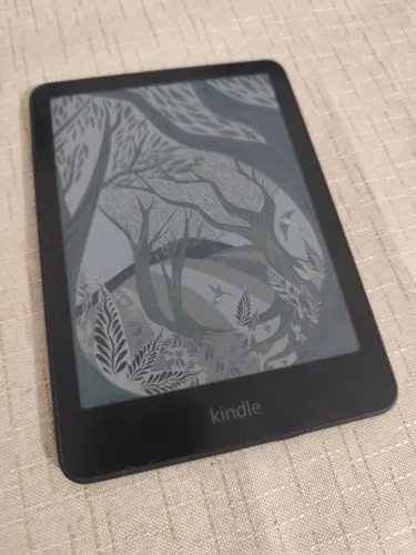 Kindle Colorsoft - Perfeito Estado (Envio e Pagamento OLX)