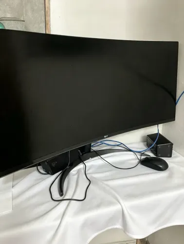 Monitor Ultrawide LG 34P