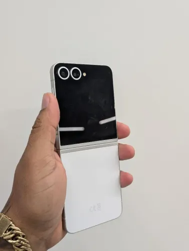 Galaxy Z Flip 6 512gb/12 de ram semi novo