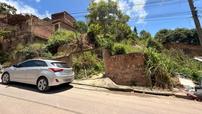 Vendo ou troco em carro lote próx do novo shopping na Cruz das almas