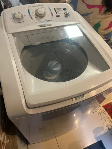 Maquina de lavar 13 kg eletrolux