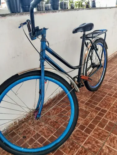 Bicicleta monark tropical