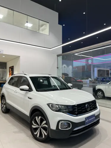Volkswagen T-Cross Highline 1.4 TSI Flex 16V 5P AUT 2024