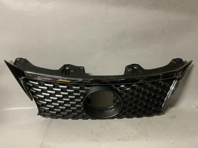 Grade Lexus Ct restaurada