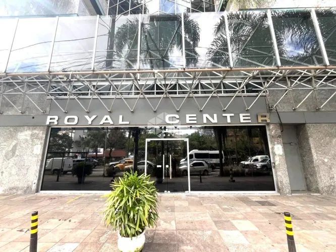 Conjunto Comercial com Garagem no Edifício Royal Center - 3ª Perimetral