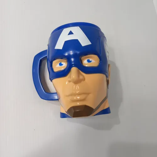 Caneca Capitão América Avengers garoto