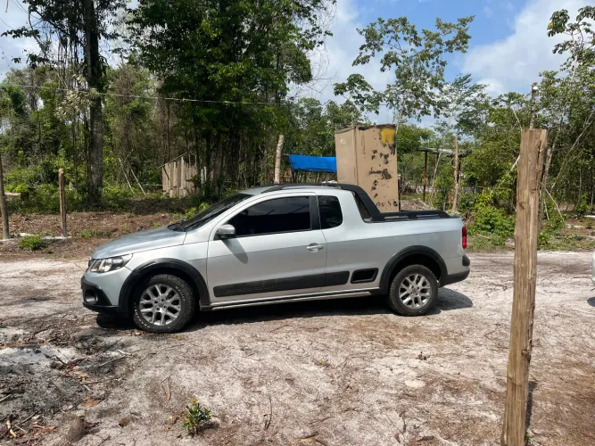 Volkswagen Saveiro Cross 1.6 MI Total Flex 8V CE 2013