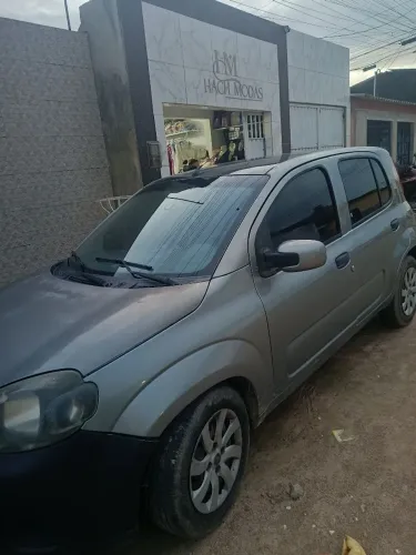 Fiat Uno Vivace/rua 1.0 EVO Fire Flex 8V 5P 2012