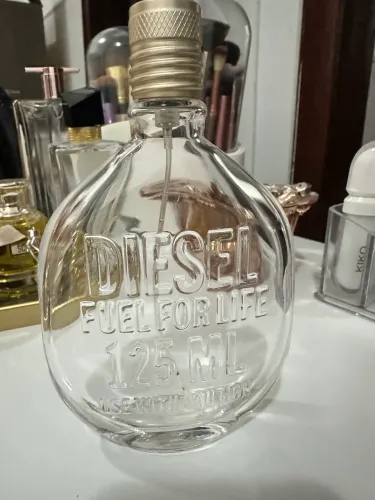 Frasco Diesel feminino vazio 