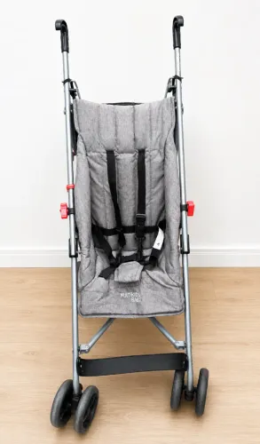 Carrinho de bebê - 15 Kg