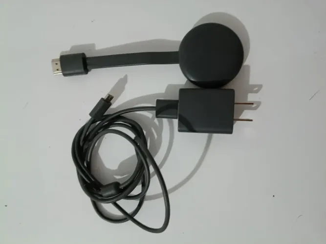 Chromecast 3° geração/ perfeito funcionamento.