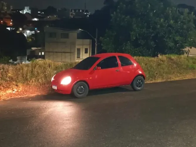 Ford KA GL 1.0i Zetec Rocam 2001
