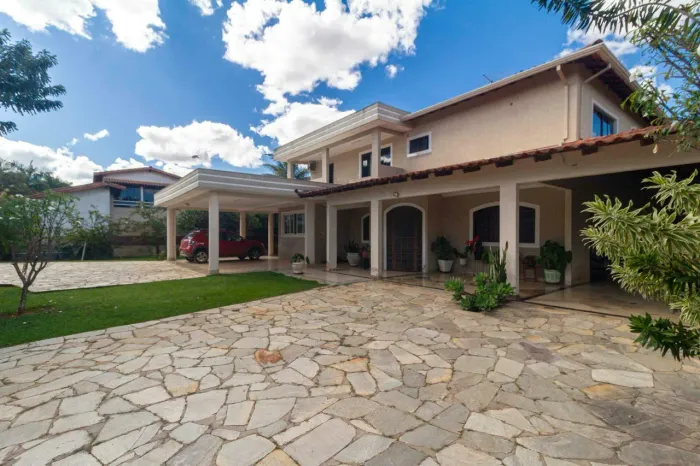 Imobiliária Park Way -Casa Park Way à venda