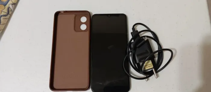 Moto E13 