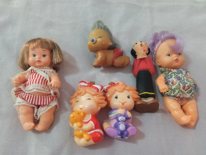 Lote de bonecas  bebês antigas 