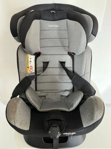 Cadeirinha de criança para carro