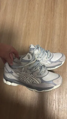 tênis asics gel nyc