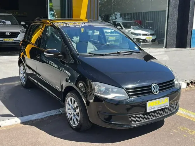 Volkswagen Fox Trendline 1.6 Flex 8V 5P 2011