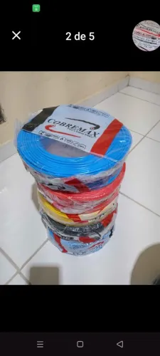 Kit contendo duas peça de fio 2.5mm e eletroduto etc. Entrega grátis. Não compre mais nada