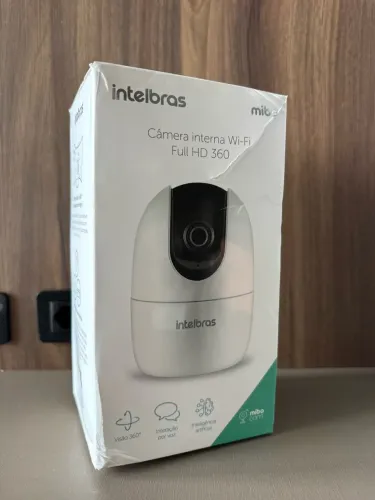 Câmera de Segurança Intelbras iM4 C ? Nova na Caixa