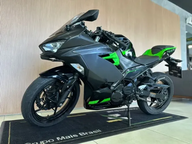 KAWASAKI NINJA 400 - FINANCIA ATE 48X - FABY