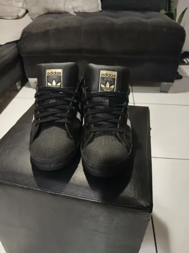 tênis Adidas Super Star