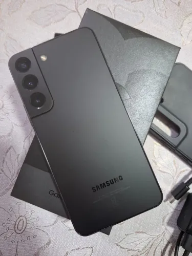 Celular Samsung S22 128gb ( leia o anúncio )