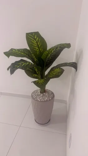 Planta Artificial com Vaso