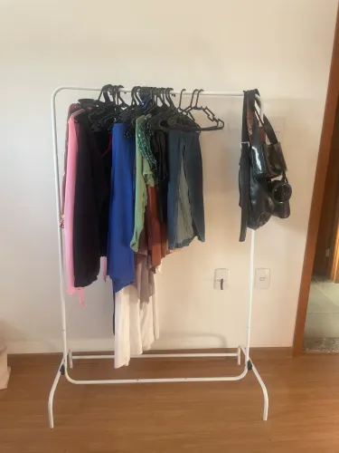 Arara de roupas