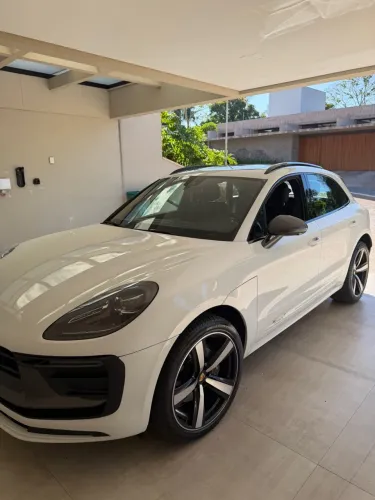 Porsche Macan T 2.0 Turbo 2024