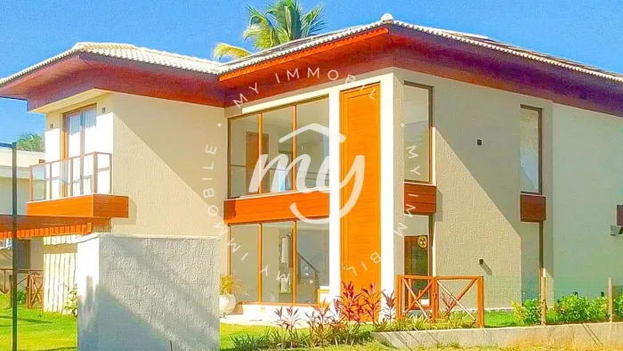 Casa de Luxo na Reserva Imbassai: 5 Suítes, 280m², 4 Vagas, Nascente, Mobiliada, Vista Mar