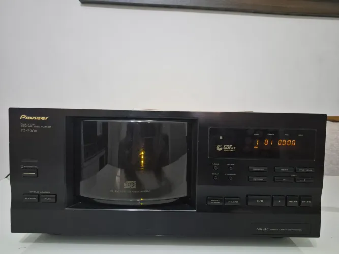 Disqueteira pioneer PD-F908