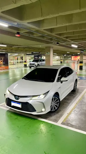 Toyota Corolla Altis Hybrid 1.8 16V Flex Aut. 2020
